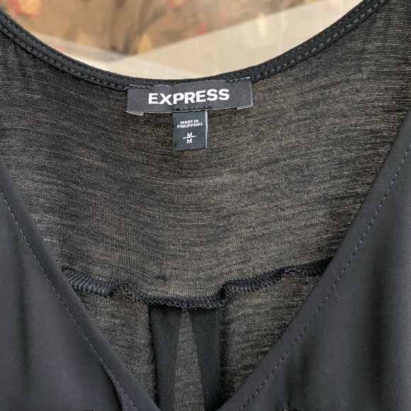 NWOT EXPRESS TOP - Picture 3 of 6